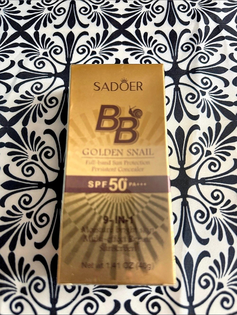 SADOER Golden Snail Sunscreen BB Cream SPF50 PA+++ +++ Gold